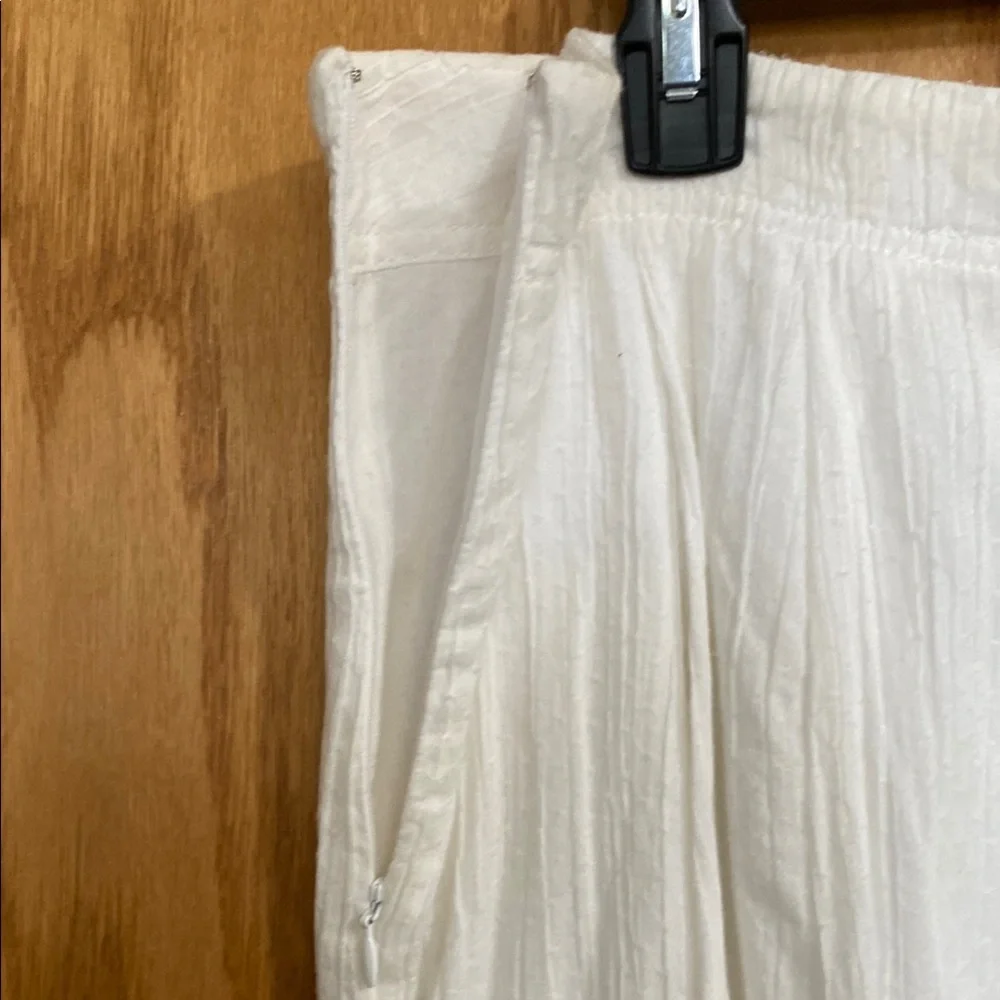 LOFT White Knee-Length Skirt with Pleated Design